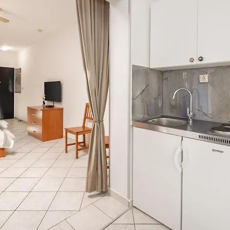 Polaris Apartamento Baška Voda